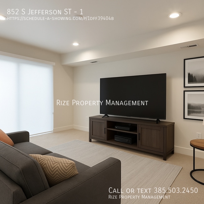 Building Photo - 852 Jefferson St W