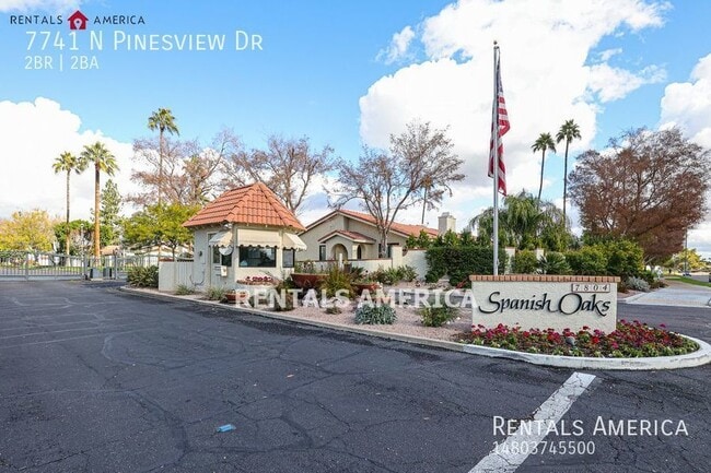 Building Photo - Resort Style Living