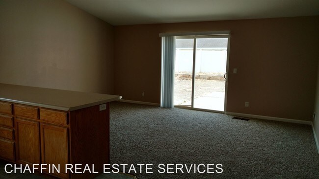 Building Photo - 1414 Red Bluff Way