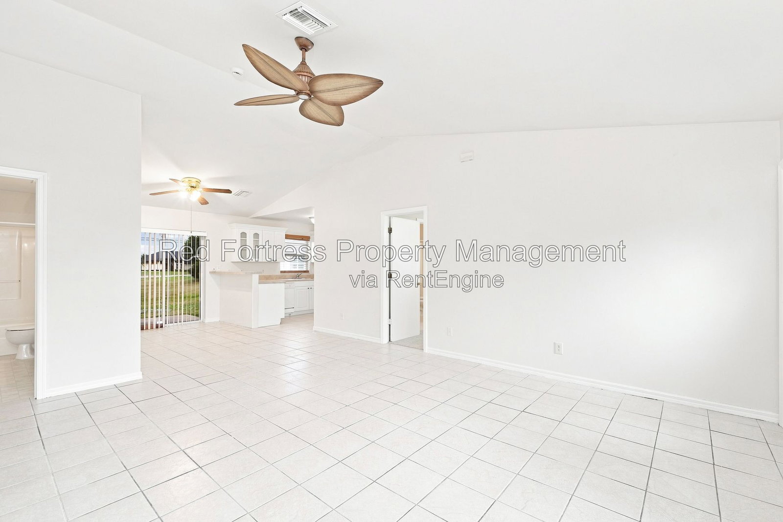 Building Photo - 1814 SW 42nd St