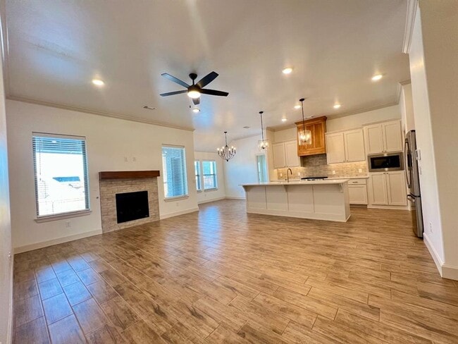 Building Photo - 9333 SW 42nd St