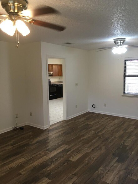 Main living room into eat in kitchen - 101 Harding Rd