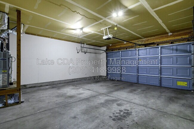Building Photo - 2675 W Beth Loop
