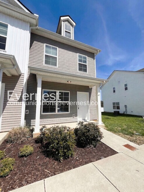 Building Photo - 227 Tara Ct