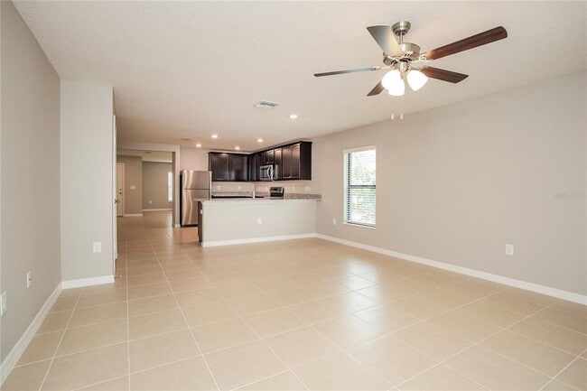 Building Photo - 279 Fig Ct