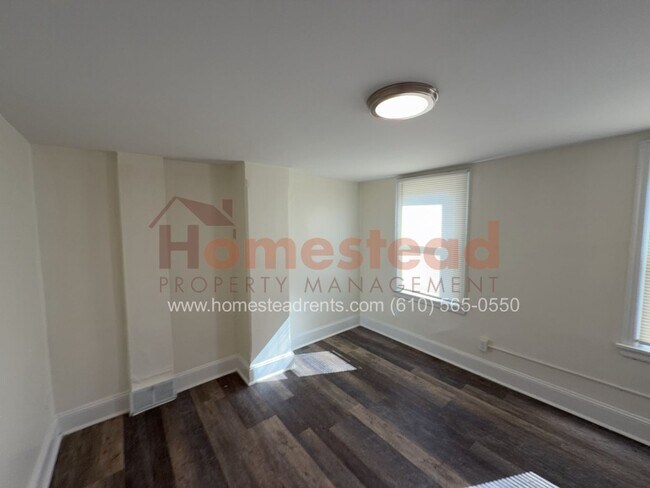 Building Photo - 20 Marshall Ave