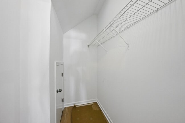 Building Photo - 8621 Neuse Club Ln
