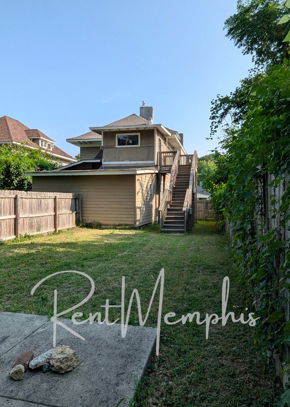 Building Photo - 1225 Faxon Ave