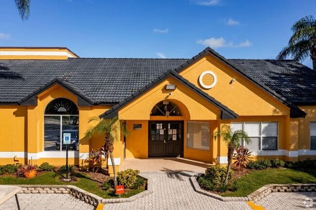 Building Photo - Beautifully remodeled Condo in Gated Venetian Place, Orlando