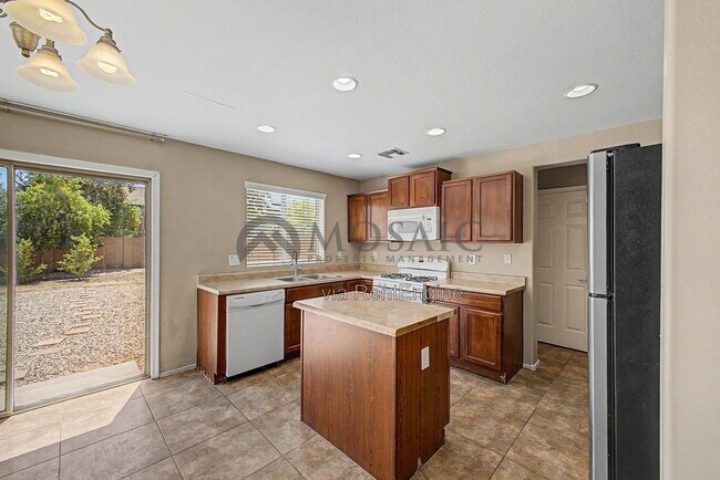 Building Photo - 8047 W Georgetown Way