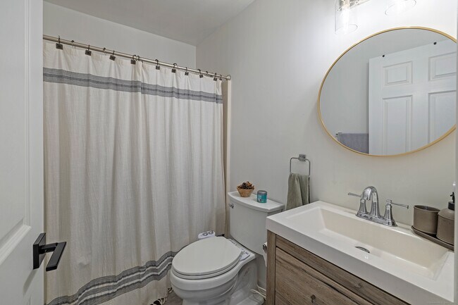 Building Photo - 39 Lance Cir