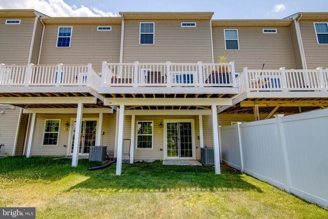 Building Photo - 630 Warblers Perch Wy