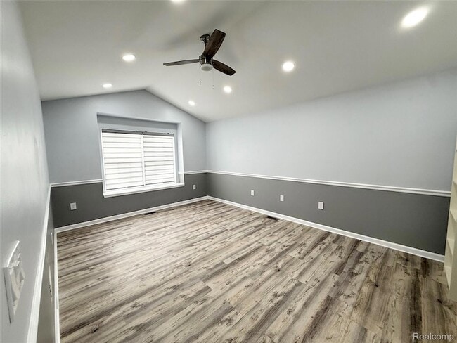 Building Photo - 47515 Ormskirk Dr