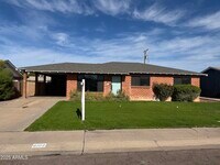 Building Photo - 8102 E Whitton Ave