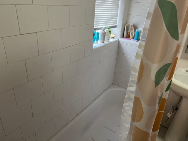 Building Photo - 881 Huntington Ave