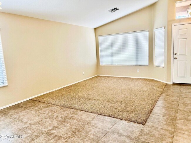 Building Photo - 7644 W Foothill Dr