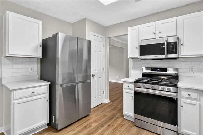 Building Photo - 4554 Darrowby Dr