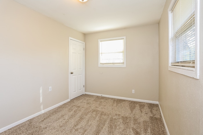 Building Photo - 6916 Jack Horner Ln