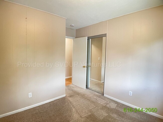 Building Photo - 3 Bedroom 1 Bathroom By Huff Park!!