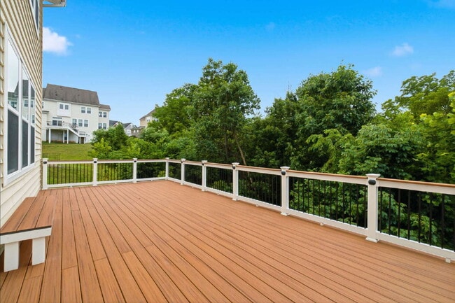 Building Photo - Sophisticated Colonial Offering Refined Finishes, Gourmet Kitchen & Spacious Floor Plan