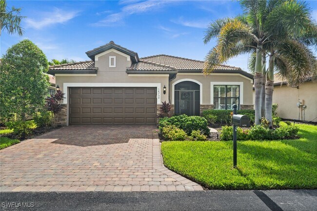 Building Photo - 14750 Laguna Dr