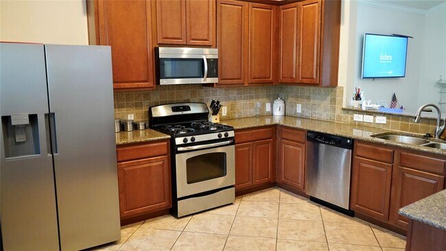 Building Photo - 5206 Southern Orchard Ln