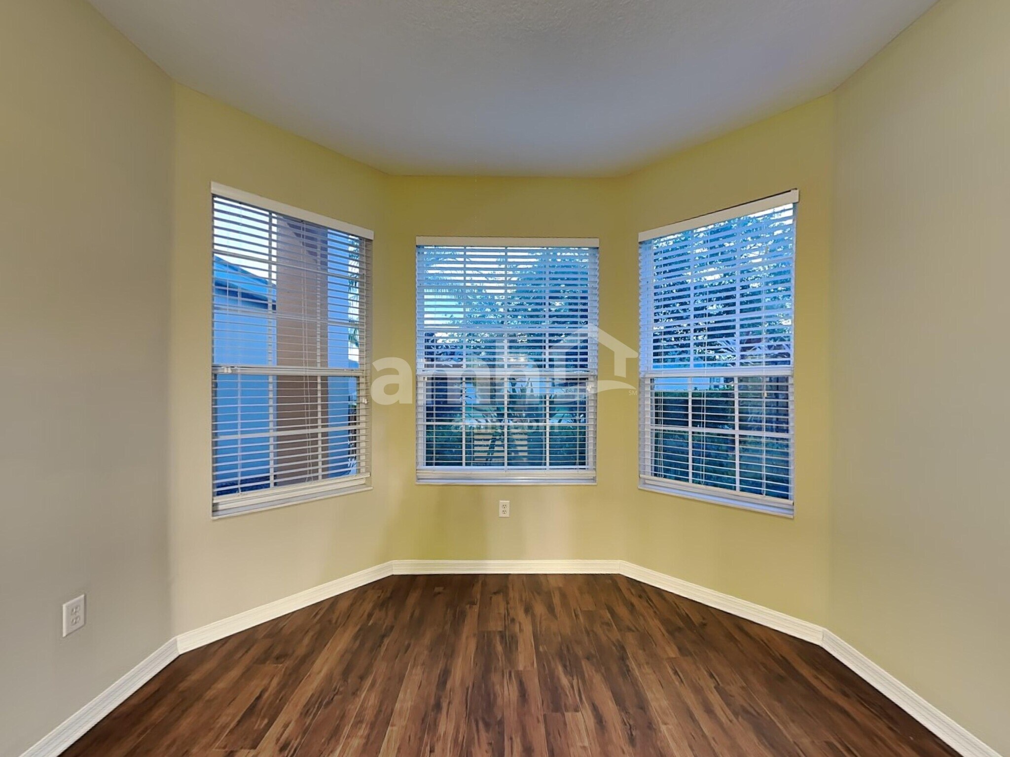 Building Photo - 15692 Lemon Fish Dr