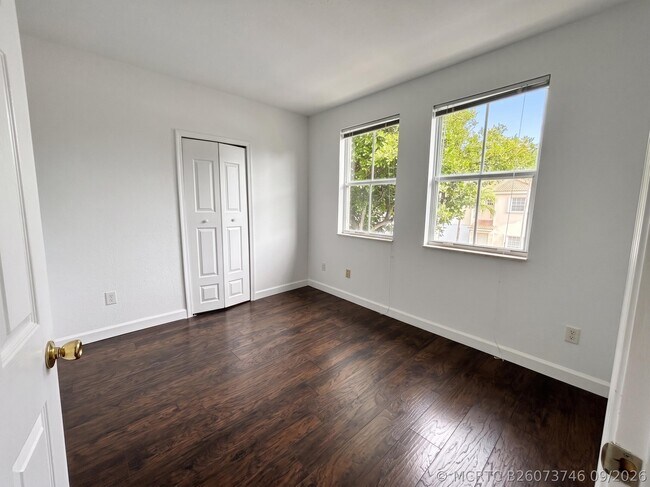 Building Photo - 15503 SW 40th St