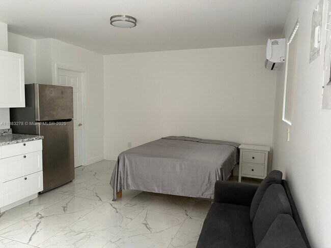 Building Photo - 2347 NW 107th Ave