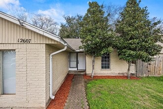 Building Photo - 12607 Sandy Hook Dr