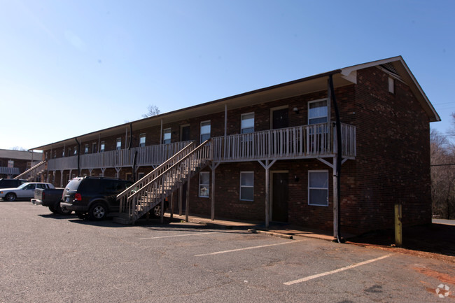 Building Photo - Eastway Apartments