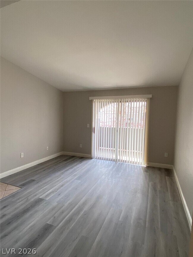 Building Photo - 5055 W Hacienda Ave