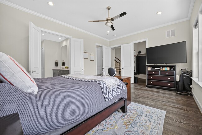 Building Photo - 2703 Kinsley Oaks Dr