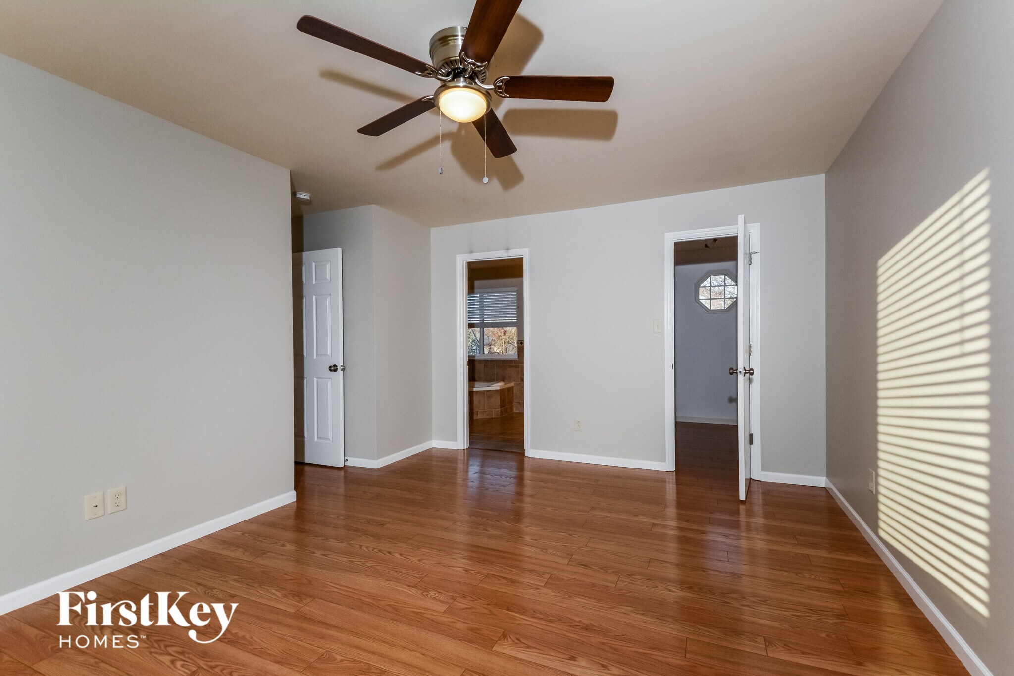 Building Photo - 284 Bluemont Ct