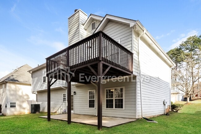 Building Photo - 2385 Lake Royale Dr