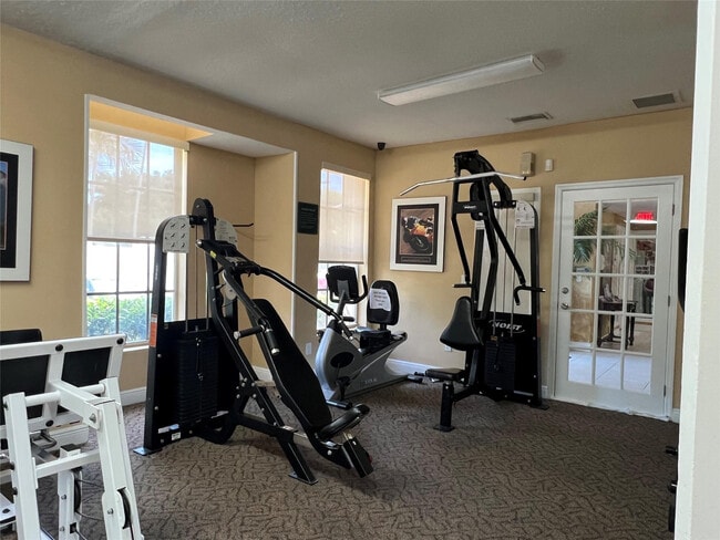 Building Photo - 1241 SW 46th Ave