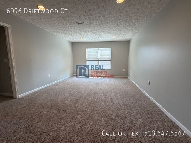 Building Photo - 6096 Driftwood Ct