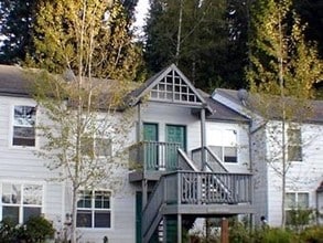 Building Photo - Elk Creek Terrace