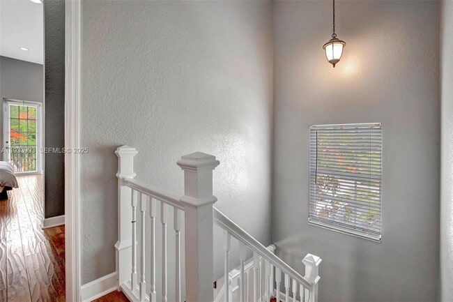 Building Photo - 501 SW 146th Terrace