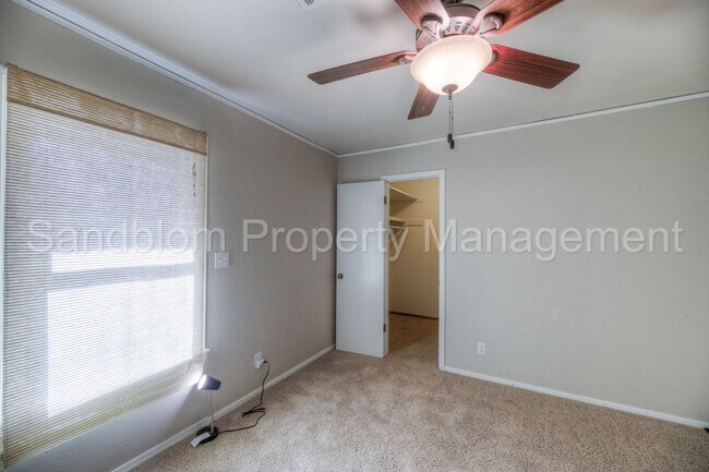 Building Photo - For Lease | Osage Hills | $1450 Rent
