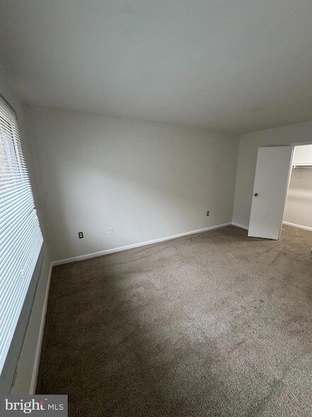 Building Photo - 3832 Bel Pre Rd