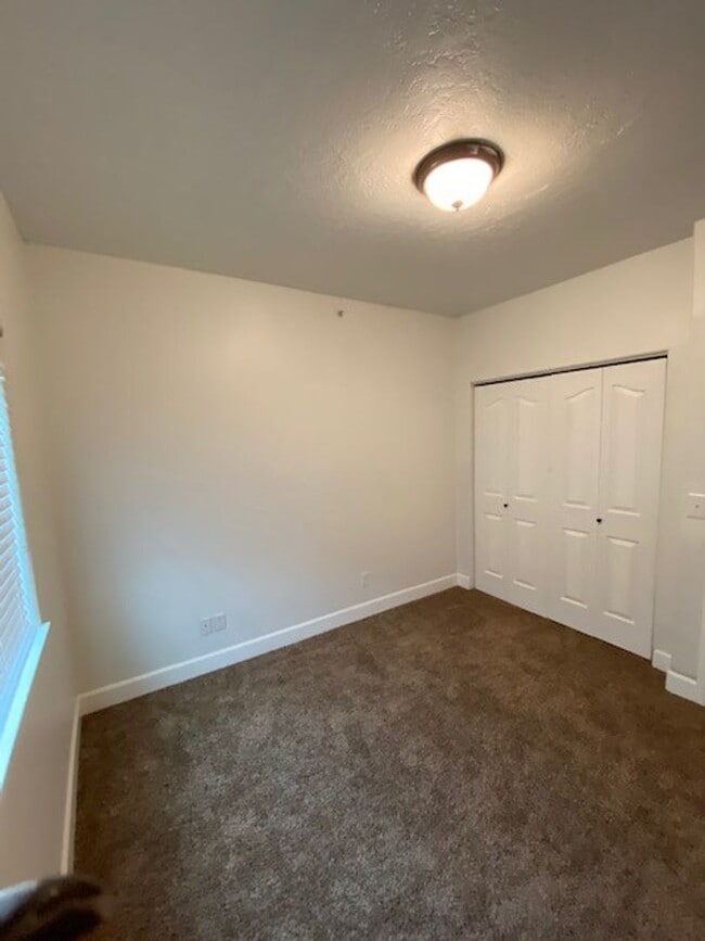 Building Photo - 6740 N Spurwing Loop