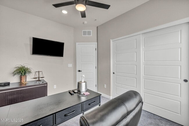 Building Photo - 150 Rissone Ln