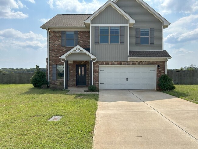 Building Photo - 26106 Valley Ridge Rd