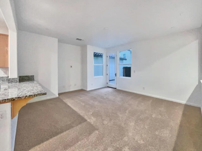 Building Photo - 1817 Terracina Dr