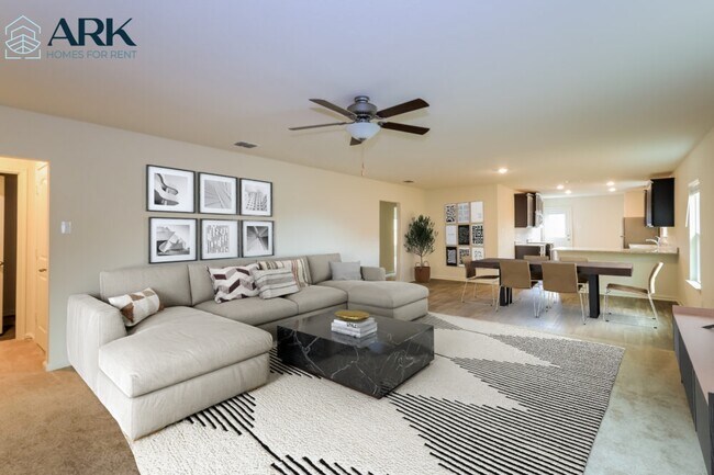 Building Photo - 11923 Lake Park