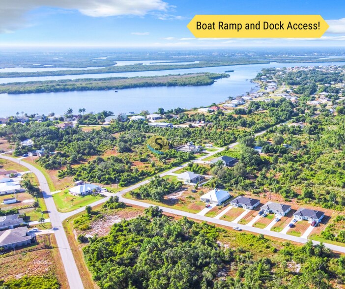 Building Photo - 27074 Adams St