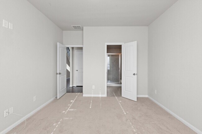Building Photo - 29650 Kynndal Shore Dr