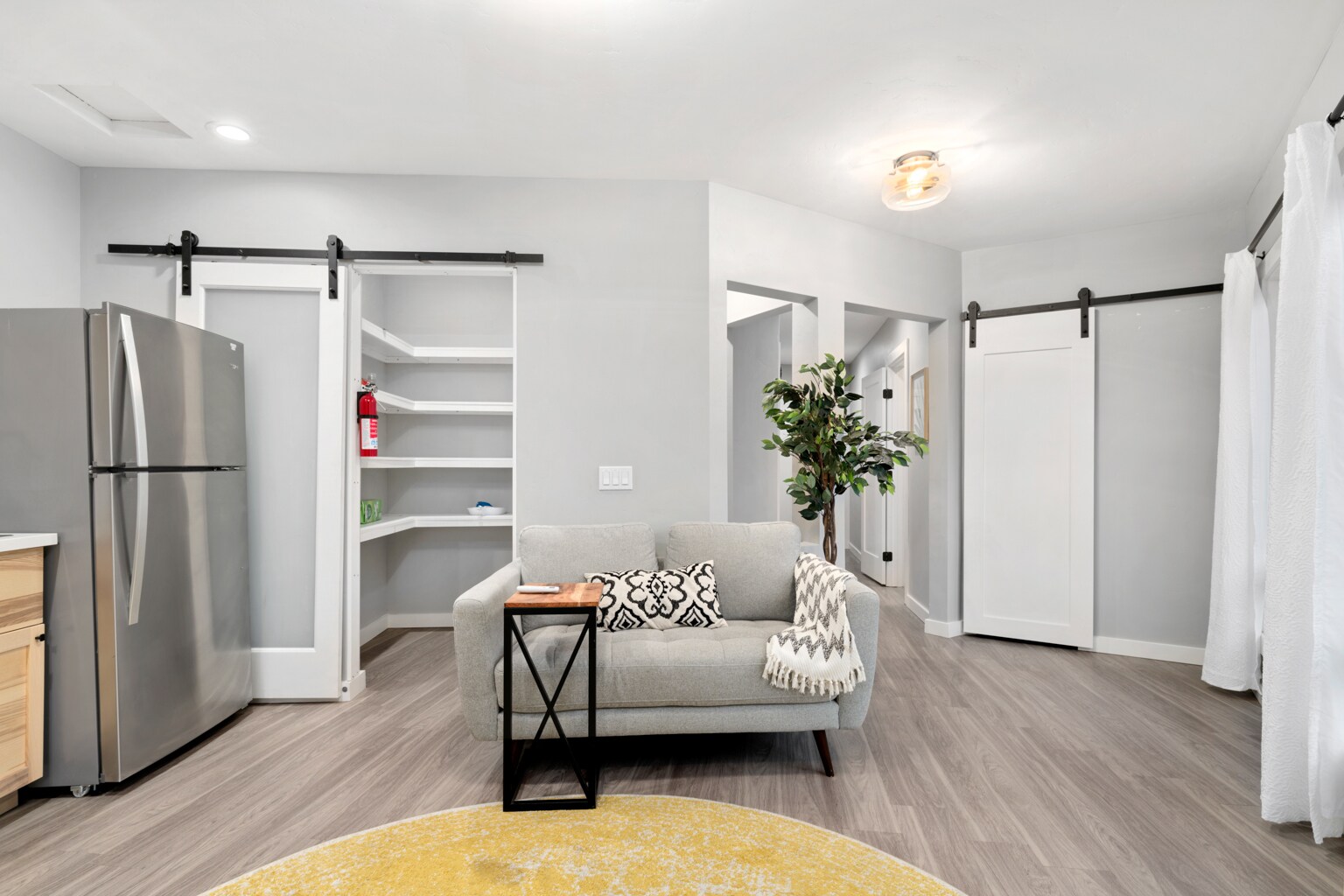 Building Photo - 3228 Broadway