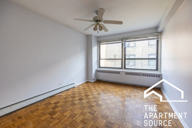 Building Photo - 4180 N Marine Dr
